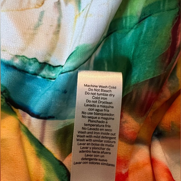 VENUS Colorful Abstract Maxi Dress - Picture 11 of 11